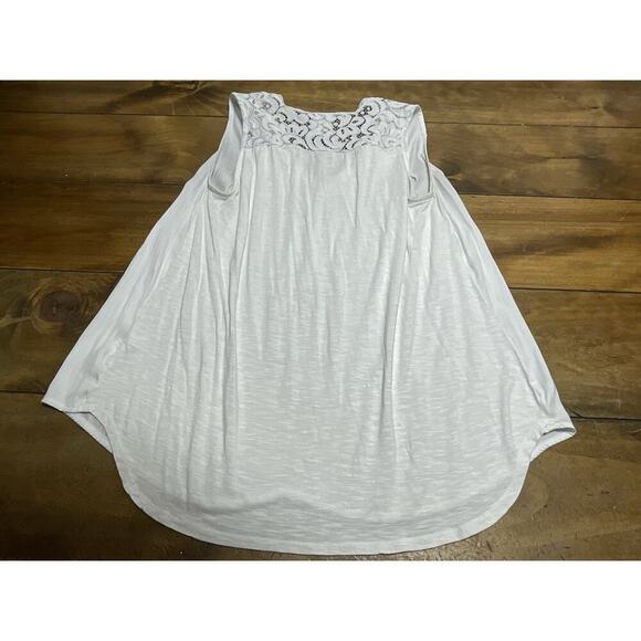Dolan Anthropologie Sleeveless Henley Pintuck Top Medium - Picture 9 of 10